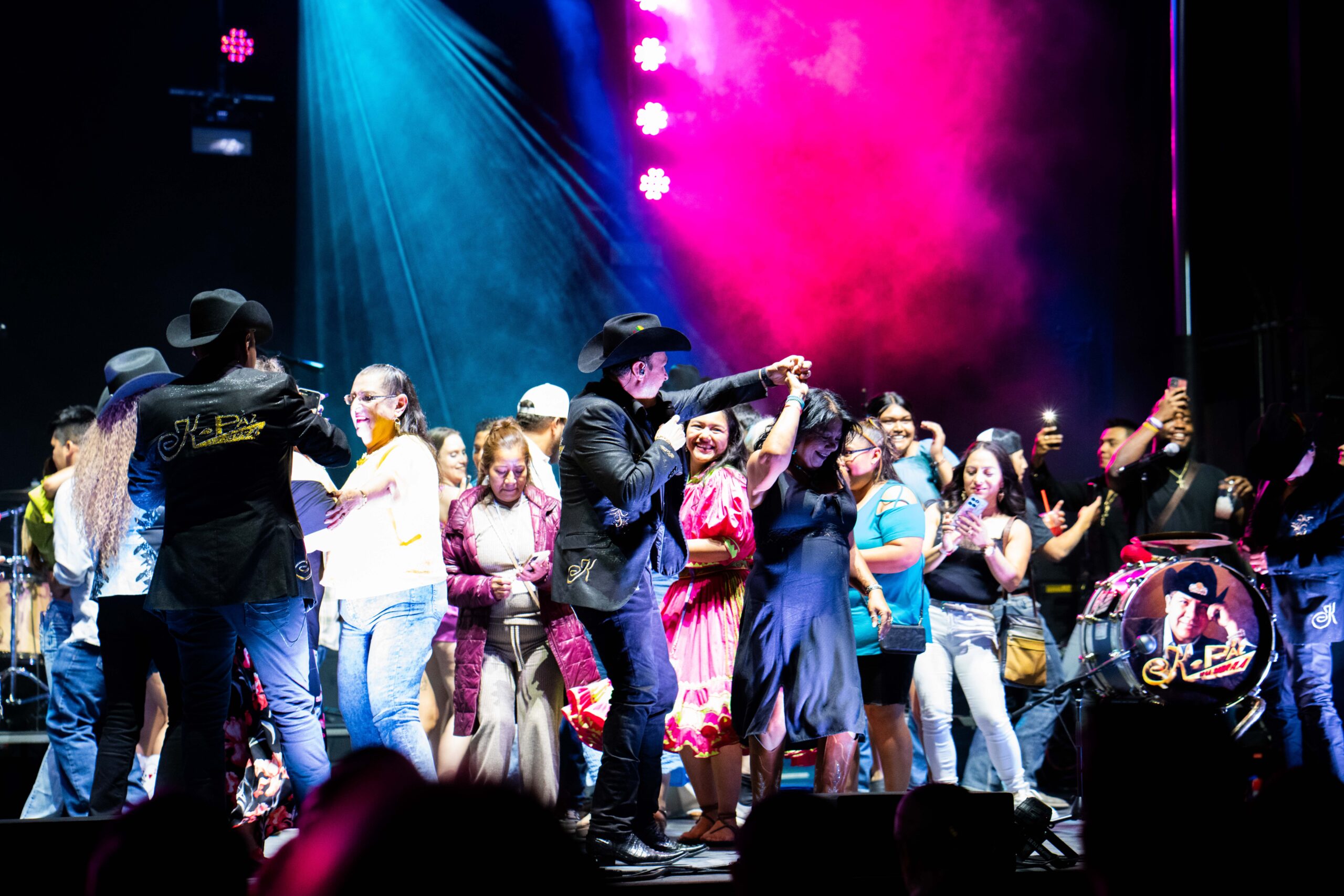 FIESTA LATINA-=004